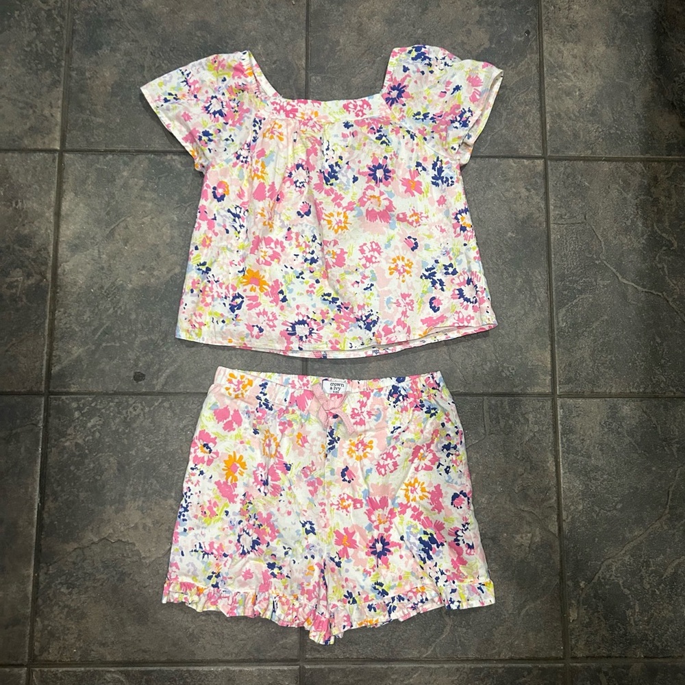 Floral shorts/top set